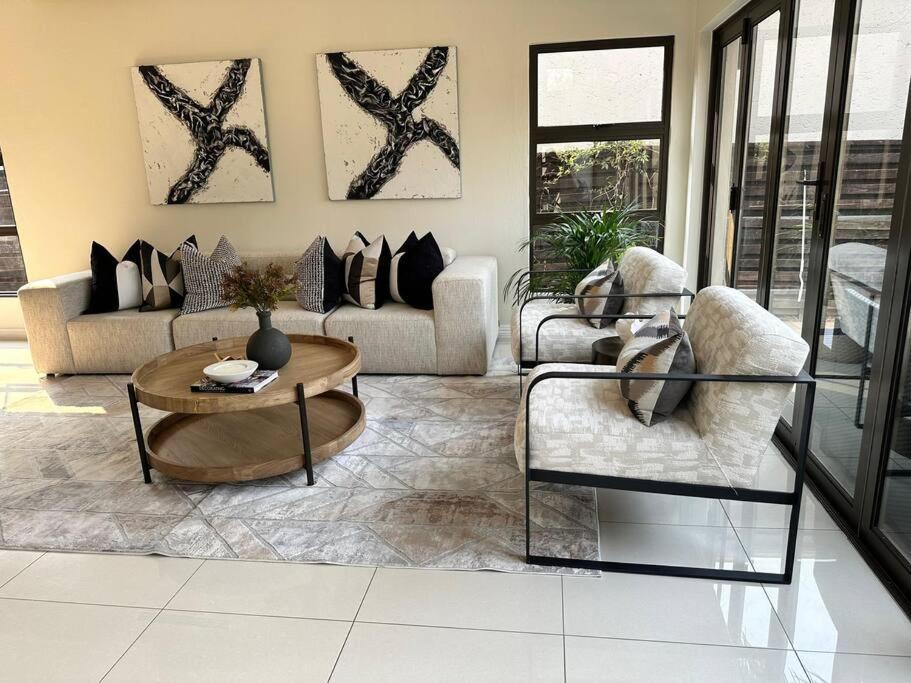 Luxury Escape - Pecanwood Hartbeespoort Exterior photo